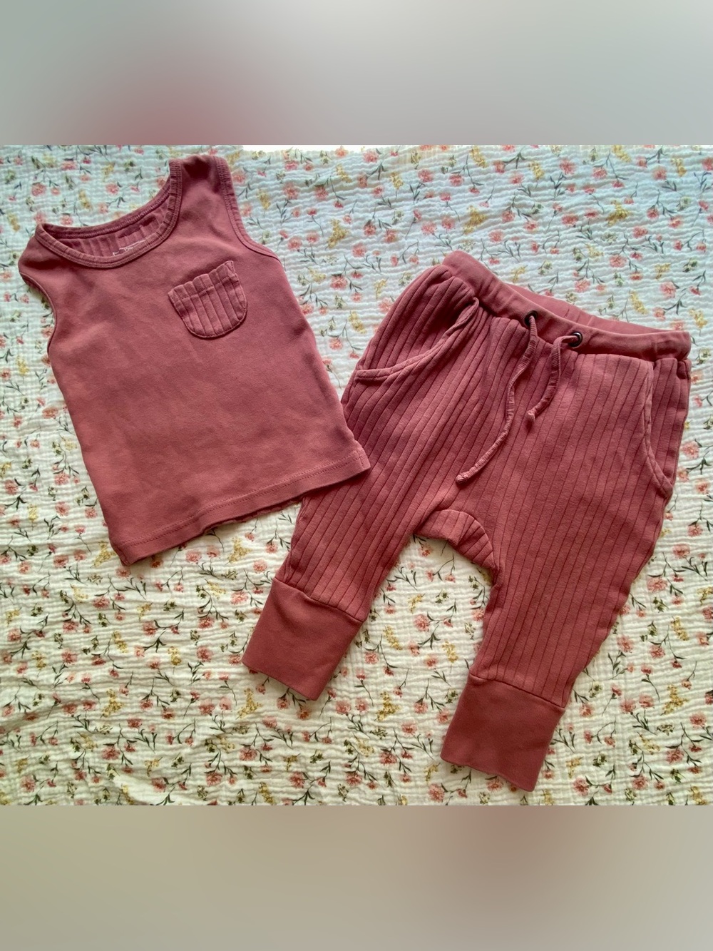 L'ovedbaby Ribbed Drawstring Joggers & Tank - organic cotton